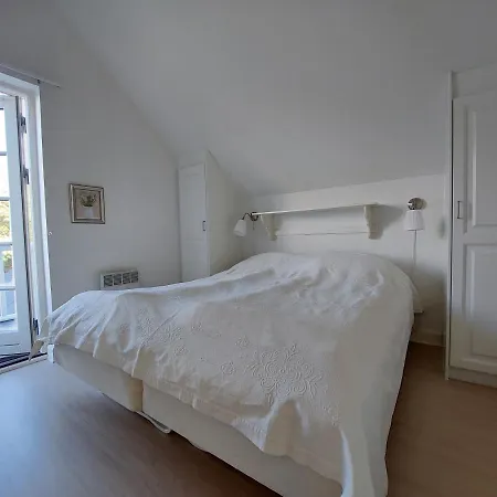 With Spa, Sauna And Free Access To Indoor Waterpark Hébergement de vacances Gjern