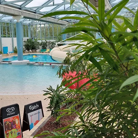 With Spa, Sauna And Free Access To Indoor Waterpark בית נופש Gjern